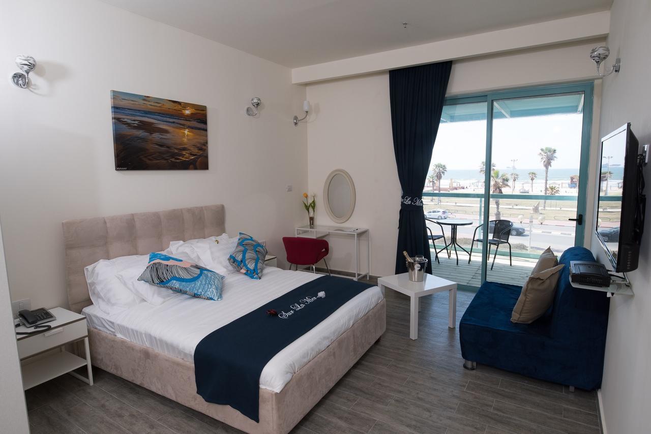 Sur La Mer Hotel Ashdod Exterior photo
